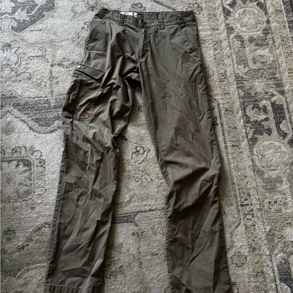 Men's Fjallraven Olive Cargo Pants
